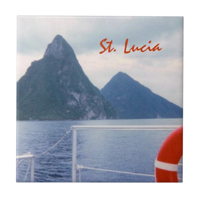 Pitons de St Lucia do azulejo do mar (Frente)