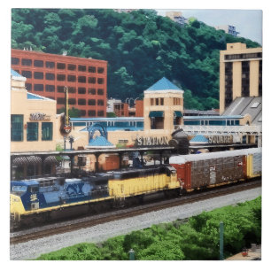 Pittsburgh PA - Trem Passando pelo Station Square
