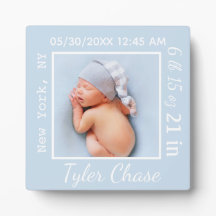 Anúncio de Nascimento de Bebê Menino com Estatísti