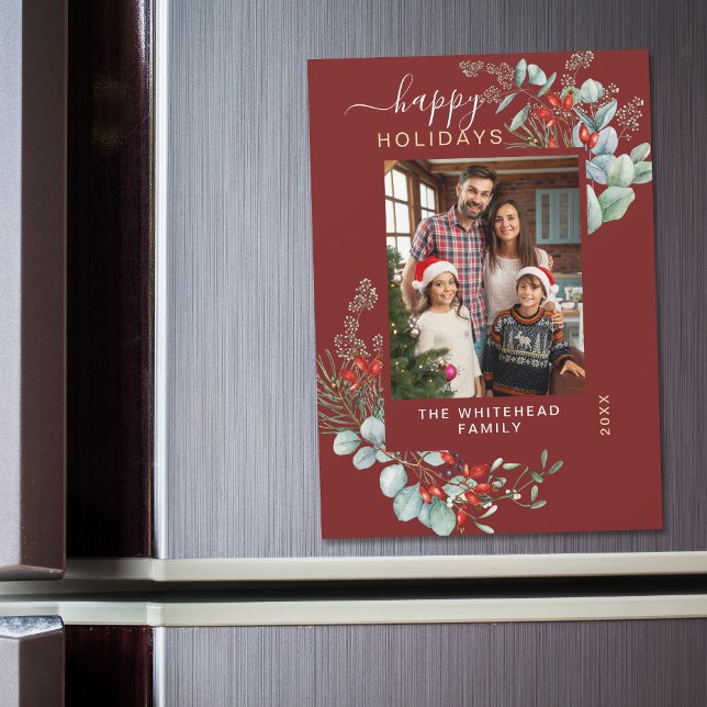 Placa de Magnet de Feriado de Borgonha com Aquarel (You will love these beautiful Christmas cards! They feature botanical watercolor pine and berries.)