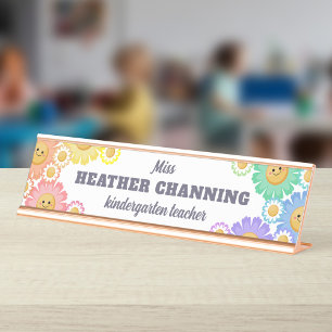 Placa De Mesa Feliz Professor Floral do Rainbow Daisies