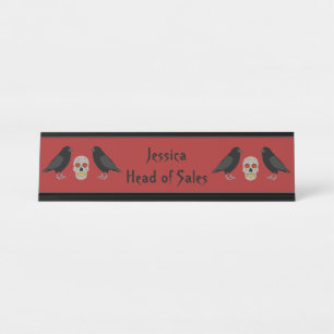 Placa De Mesa O crânio gótico e o Guardião ravens são person