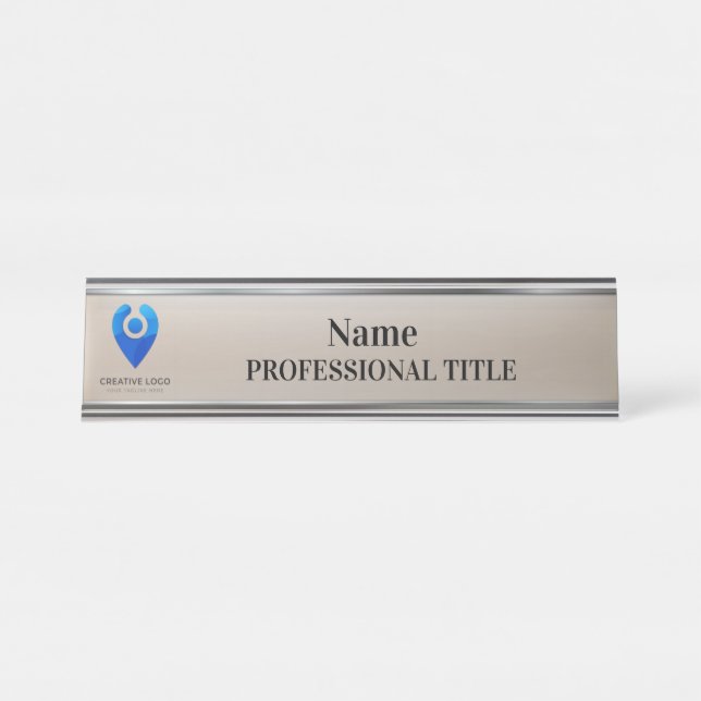 Placa De Mesa Prata personalizável com logotipo e slogan (Frente)