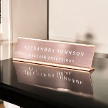 Placa De Mesa Rosa Gold Foil | Folha Rosa Esbranquiçada Moderna<br><div class="desc">Blush Pink - Rosa Gold Foil Metálica Metálica de Aço Inoxidável Minimalista Eyelash Extensions (Lashes) Bela Salão Nome Comercial Placa com nome e profissão de tipografia branco e escrito. A Rosa Gold Foil Metal Business Name Plate pode ser personalizada com seu nome. Entre em contato com o designer para obter...</div>