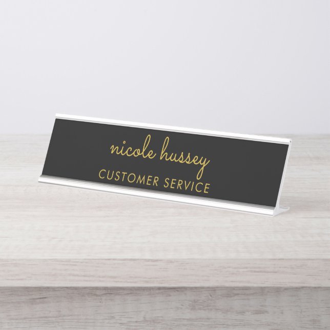 Placa De Mesa Script Preto e Dourado | Monograma Moderno Elegant (Frente)