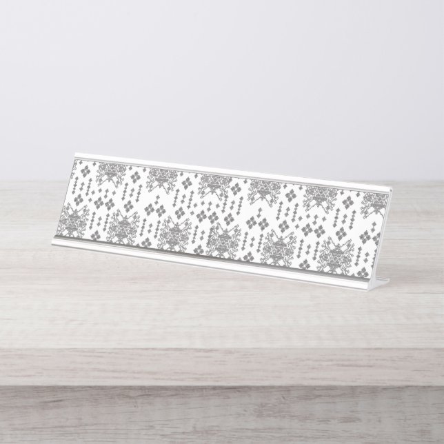 Placa De Mesa Um design monocromático simétrico com intricato (Frente)
