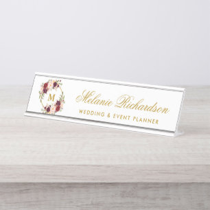 Placa De Mesa Watercolor Burgundy Floral Wreath Dourado Monogram