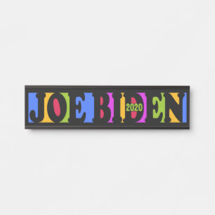 Placa De Porta Colorful JOE BIDEN 2020 - Chapas