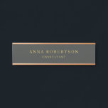 Placa De Porta Minimalista de cores Douradas e pretas Onyx<br><div class="desc">Representa-se com esta design moderna e elegante. Esse modelo pode ser personalizado para atender a todas as profissões profissionais.</div>