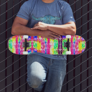 Placa de skate de Arco-Íris com Distância Neon