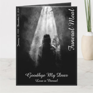 Placa do menu de refeições funerárias na luz