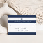 Placa RSVP de distribuição branca e marinho<br><div class="desc">As placas RSVP elegantes e simples contêm inscrições modernas em um fundo azul e branco listrado marinho.</div>