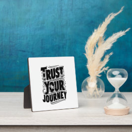 Placa Trust Your Journey Vertical Typography Art