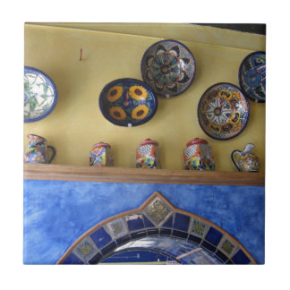 Placas e cerâmica mexicanas da cozinha