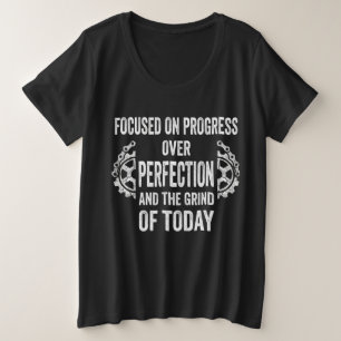Plus Size Camiseta de academia Motivação Fitness Focado no P