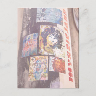 Polo urbano com anúncios