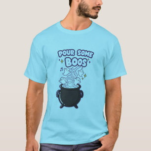 Ponha algumas camisetas de boos Dia de as Bruxas