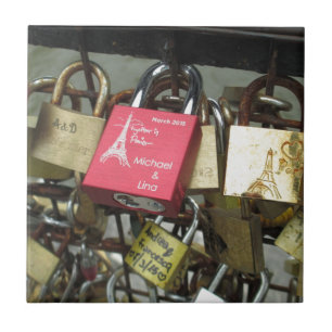 Ponte dos amantes - fechamentos do amor de Paris,