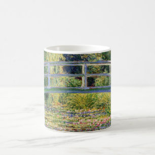 Ponte japonesa de Monet com a caneca dos lírios de