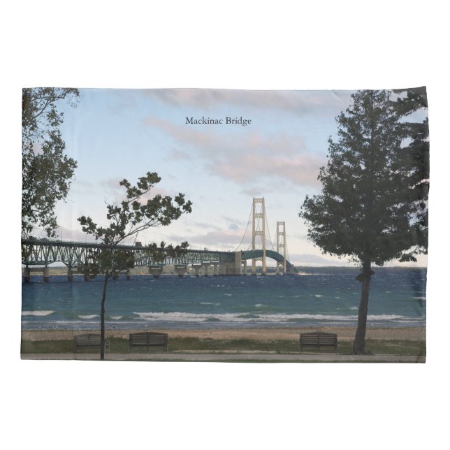 Ponte Mackinac com travesseiro de árvores (Verso)