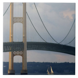 Ponte Mackinac, Michigan, EUA