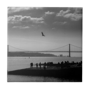 Ponte suspensa em Lisboa Foto Preto e Branco