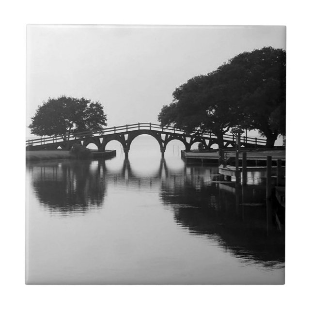 Ponte Whalehead (Frente)