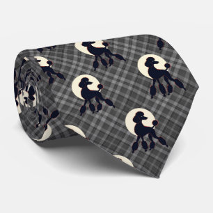 Poodle Elegante em Gravata Xadrez Cinza