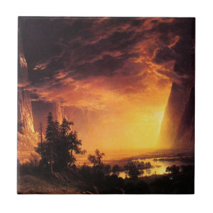 Por do sol no azulejo do vale de Yosemite