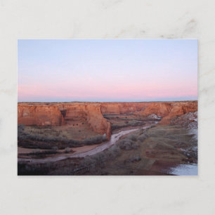 Pôr do sol no cartão postal de Canyon de Chelly