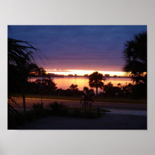 "Por do sol poster na baía velha de Clearwater"