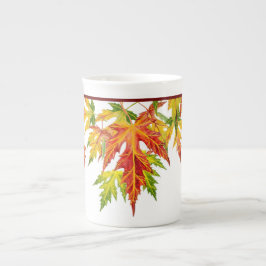 Porcelana Mapeamento de prata em uma caneca chinesa óssea