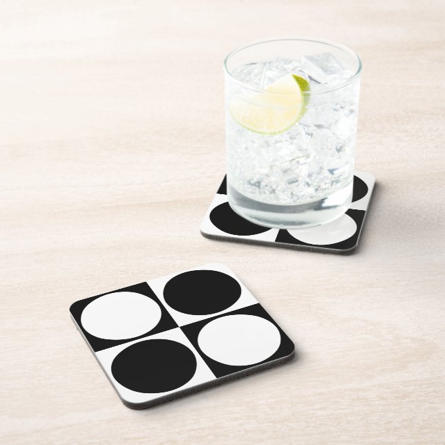 Porta-copo 70s Checks and Circles Black and White (Lado Direito)