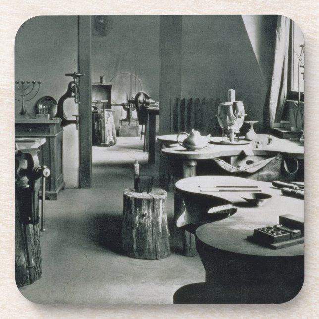 Porta-copo A oficina do metal, das oficinas do Bauh (Frente)