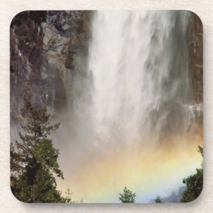 Porta-copo América do Norte, EUA, Califórnia, Yosemite