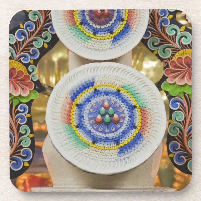 Porta-copo Butão. Bolos cerimoniais feitos por monges adoram  (Frente)