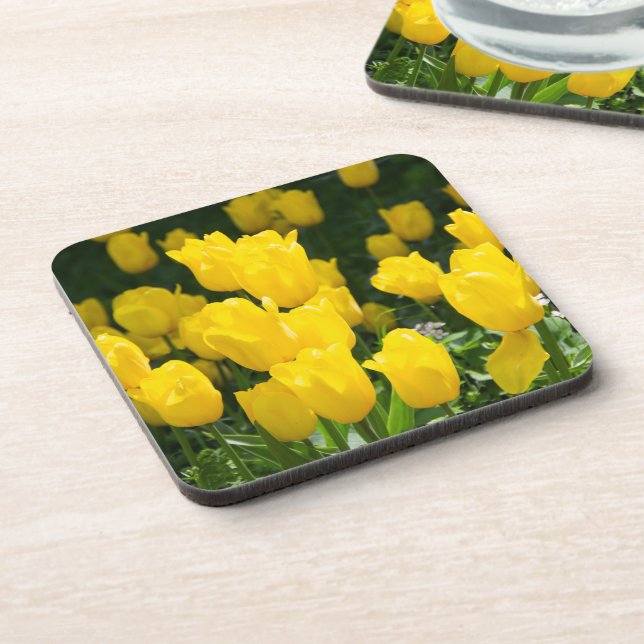 Porta-copo Campo de tulipas amarelas brilhantes (Left Side)