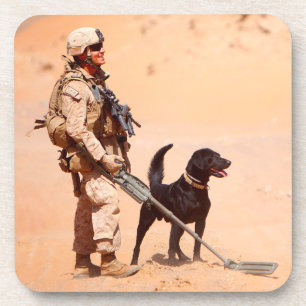 PORTA-COPO CÃO DE TRABALHO MILITAR DOS EUA
