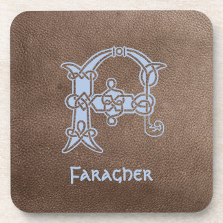 Porta-copo Capital Decorativo do Nó Celta do século XVI F