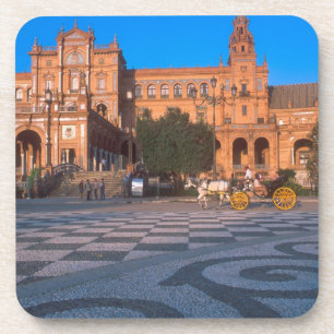 Porta-copo carruagem desenhada em cavalos na Plaza de Espana