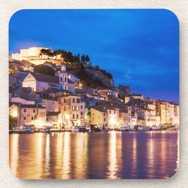 Porta-copo Cidade croata de Sibenik à noite. (Frente)