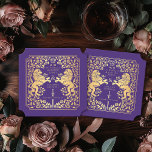 Porta-copo De Papel Bilhete de Casamento com Espadas Roxas Real Lion M<br><div class="desc">Adicione charme real à sua capa de sopa! Estas portas copos de casamento personalizadas apresentam um leão majestoso e design floral com seus nomes e monograma, tudo em ouro luxuoso contra fundo roxo. Perfeito para uma celebração de fantasia medieval com elegância eterno! O ouro apresentado nesta rubrica NÃO é folha...</div>
