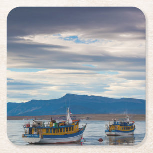 Porta-copo De Papel Quadrado Barcos turísticos na baía Seno Ultima Esperanza