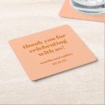 Porta-copo De Papel Quadrado Bold Peach Orange Retrorando Casamento Personaliza<br><div class="desc">Adicione um toque atencioso à sua recepção de casamento ou evento especial com este obrigado personalizado - suas portas copos! Apresentando uma design moderna e minimalista em cor de pêssego suave com tipografia branca elegante, estas portas copos são uma forma na moda para mostrar apreço aos seus convidados. Personalizáveis com...</div>