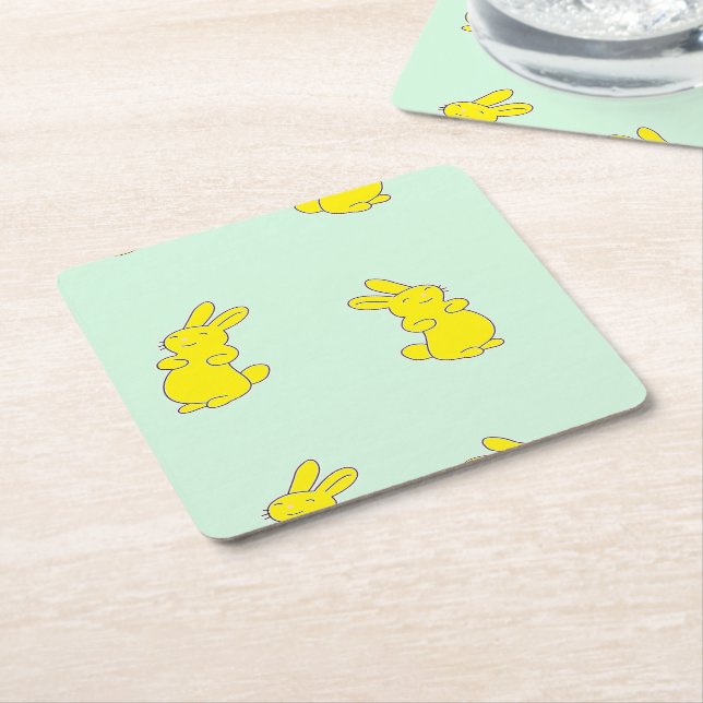 Porta-copo De Papel Quadrado Coelhinhos amarelos felizes no chalé (Inclinado)