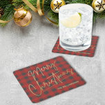 Porta-copo De Papel Quadrado Dourado Feliz Natal Red Buffalo<br><div class="desc">O texto feliz de Natal em um falso roteiro de folha de ouro e o seu nome em letras quic são apresentados nestas portas copos de papel de padrão de xadrez de búfalos vermelho e cinza,  perfeito para os feriados. CORRESPONDENDO a itens na nossa loja.</div>