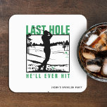 Porta-copo De Papel Quadrado Festa de Despedida de Golfe Engraçado Último Burac<br><div class="desc">Estas portas copos personalizadas apresentam a frase brincalhona "Last Hole He ll Ever" em verde, preto e branco, perfeita para uma festa de solteiro com tema de golfe. Personalize-os com o nome do noivo para um toque único e memorável. Ideal para o noivo e seus amigos, essas portas copos acrescentam...</div>