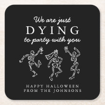 Festa de Halloween com Esqueletos Desenhados à Mão