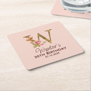 Porta-copo De Papel Quadrado Letra W Monograma Dourado Rosas Rosa Bege