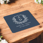 Porta-copo De Papel Quadrado Marinho Azul Floral Monograma Casamento Crest Mode<br><div class="desc">Adicione um toque elegante à sua comemoração com a Porta copos de papel quadrado do Monograma Moderno. Apresentando um sofisticado design de crista monograma, essas portas copos são perfeitas para casamentos, festas de noivado ou chás de panela. A forma quadrada de na moda e as superfícies absorventes de papel de...</div>